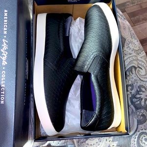 NEW Dr SCHOLL’s Slip On Sneakers